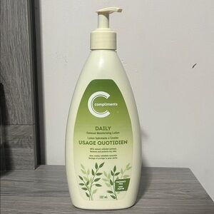 Daily Oatmeal Moisturizing Lotion - NEW & UNOPENED